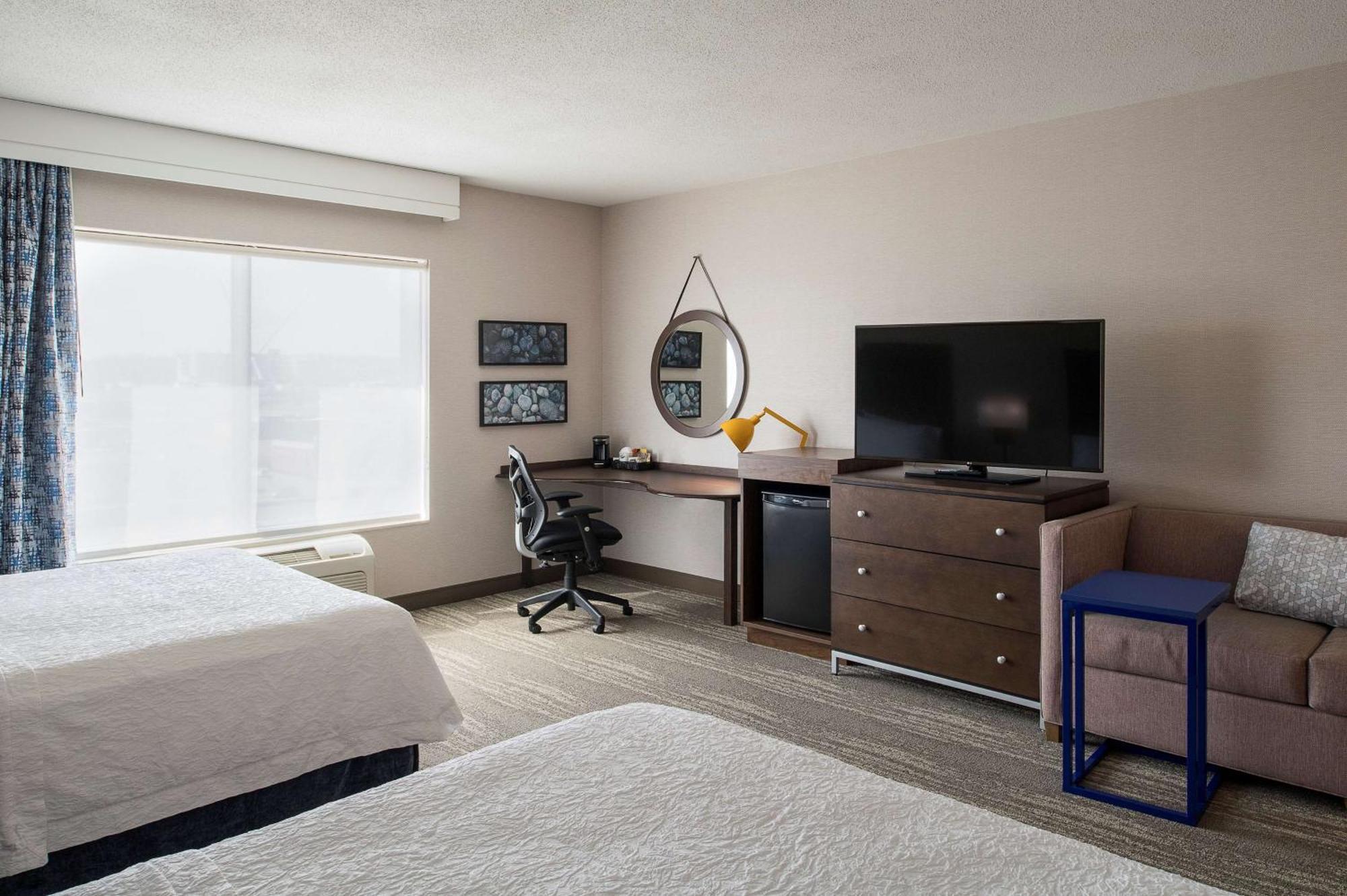 Hampton Inn & Suites By Hilton Dartmouth - Halifax Exterior photo