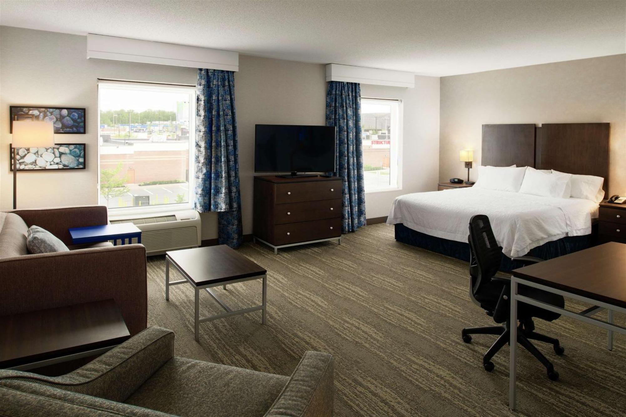 Hampton Inn & Suites By Hilton Dartmouth - Halifax Exterior photo