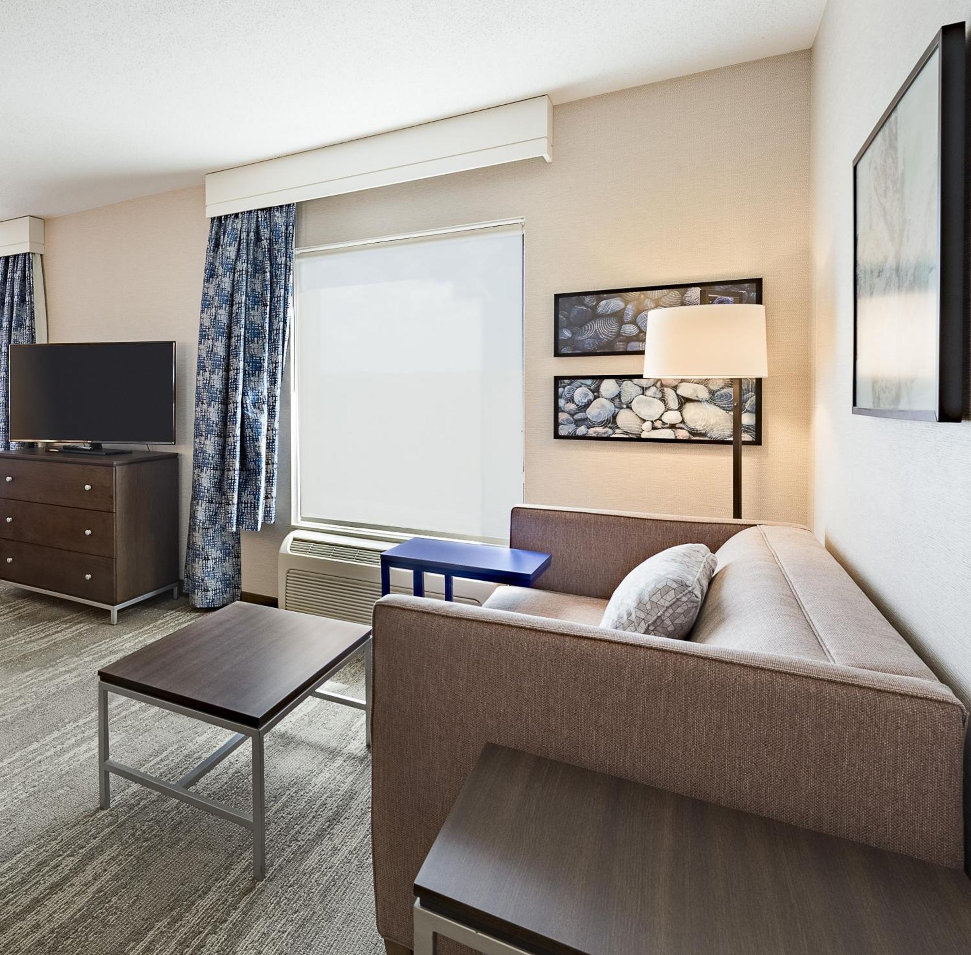 Hampton Inn & Suites By Hilton Dartmouth - Halifax Exterior photo